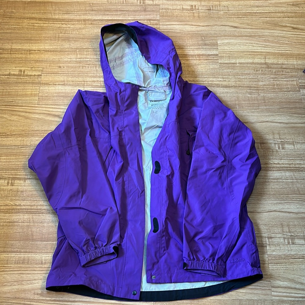 NWOT LL Bean purple raincoat size large